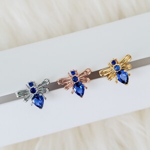 Blue dragonfly ear piercing 16G, screw back helix earring, heart cartilage stud, 316L surgical steel bar, tragus ear piercing jewelry stud