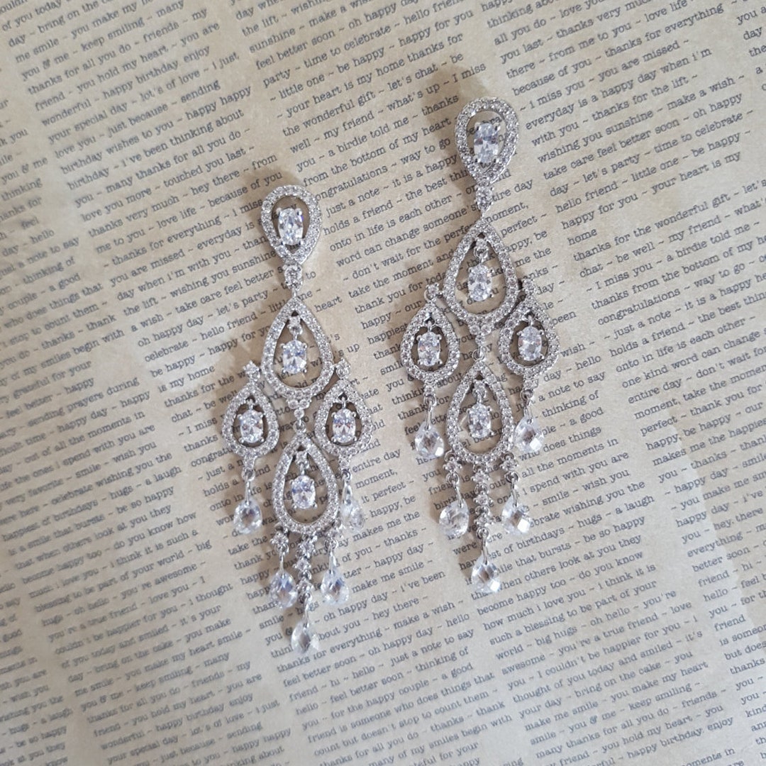 Bridal Earrings Diamond Like Earrings Wedding Earrings Etsy