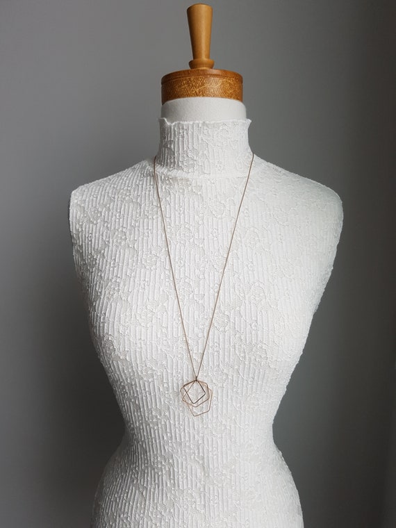 Metal long chains deals