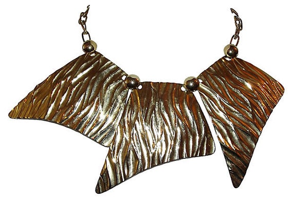 Textured Bib Necklace