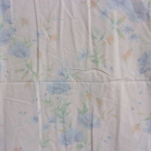 Vintage Wamsutta Queen flat sheet blue flowers