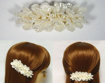 White Acrylic Plastic Flower Floral Faux Pearl Beaded Gold Plated Metal Automatic Barrette Hair Clip Pin Accessory Elegant Women Girls Gifts