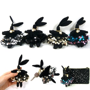 Einzigartige Schwarzer Stoff Kaninchen Tier Puppe Tragen Pailletten Rock Kleid Schlüssel Kette Ring Halter Handtasche Geldbörse Clutch Charm Mode-Accessoire