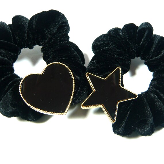 2PCS Black Acrylic Plastic Star Heart Soft Velvet Scrunchie  display picture 3