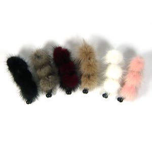 本物のミンクファーボールポンポンパフビッグロングアクリルプラスチック歯ポニーテールホルダーヘアバナナクリップクランプコームバレッタレディース冬ファッション