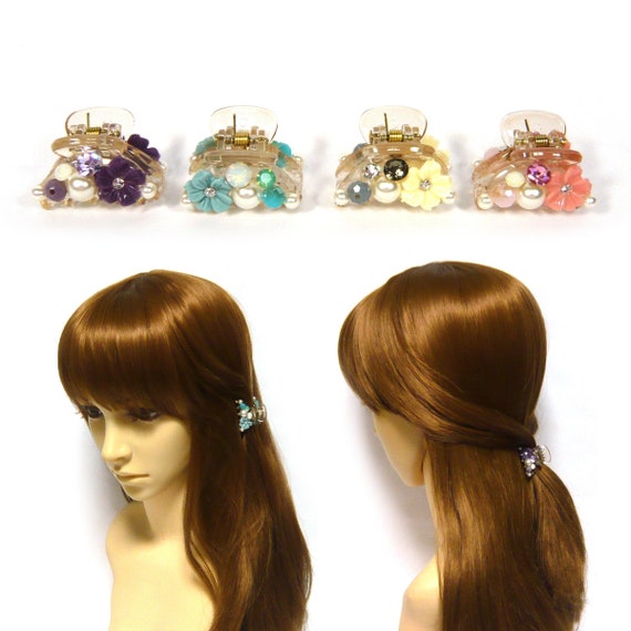 A Pair of Cute Plastic Flower Crystal Faux Pearl Beaded  display picture 3