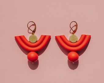 Terracotta polymer clay + brass drop / dangle statement earrings. Minimal, modern every day jewelry inspired by summer.