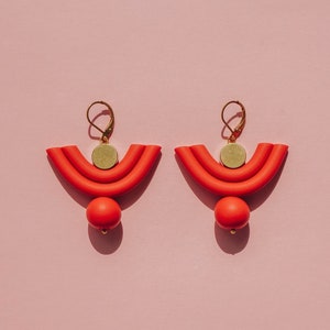 Terracotta polymer clay + brass drop / dangle statement earrings. Minimal, modern every day jewelry inspired by summer.