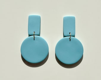 Boucles d'oreilles minimalistes / Bijoux délicats / Cadeau unique / Boucle d'oreille tendance / Boucles d'oreilles abstraites / iebis / Cadeau de demoiselle d'honneur / Boucles d'oreilles en argile