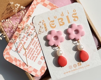 Romantic earrings / Vintage earrings / Oldschool vibes / Feminine earrings / iebis / Dreamy earrings / Gift idea / Freshwater pearl earrings