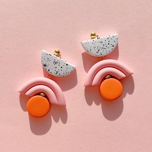 Unique speckled polymer clay statement earrings in pink and orange. Cute 60s earrings for her