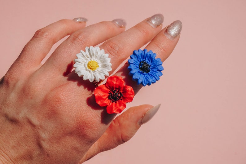Wildflower 3 ring set. Polymer clay ring. Clay jewelry. Daisy ring. iebis. Bridesmaid gift. Best friend gift. Mom gift. Summer jewelry. image 3