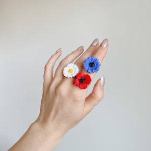 Wildflower 3 ring set. Polymer clay ring. Clay jewelry. Daisy ring. iebis. Bridesmaid gift. Best friend gift. Mom gift. Summer jewelry. image 2