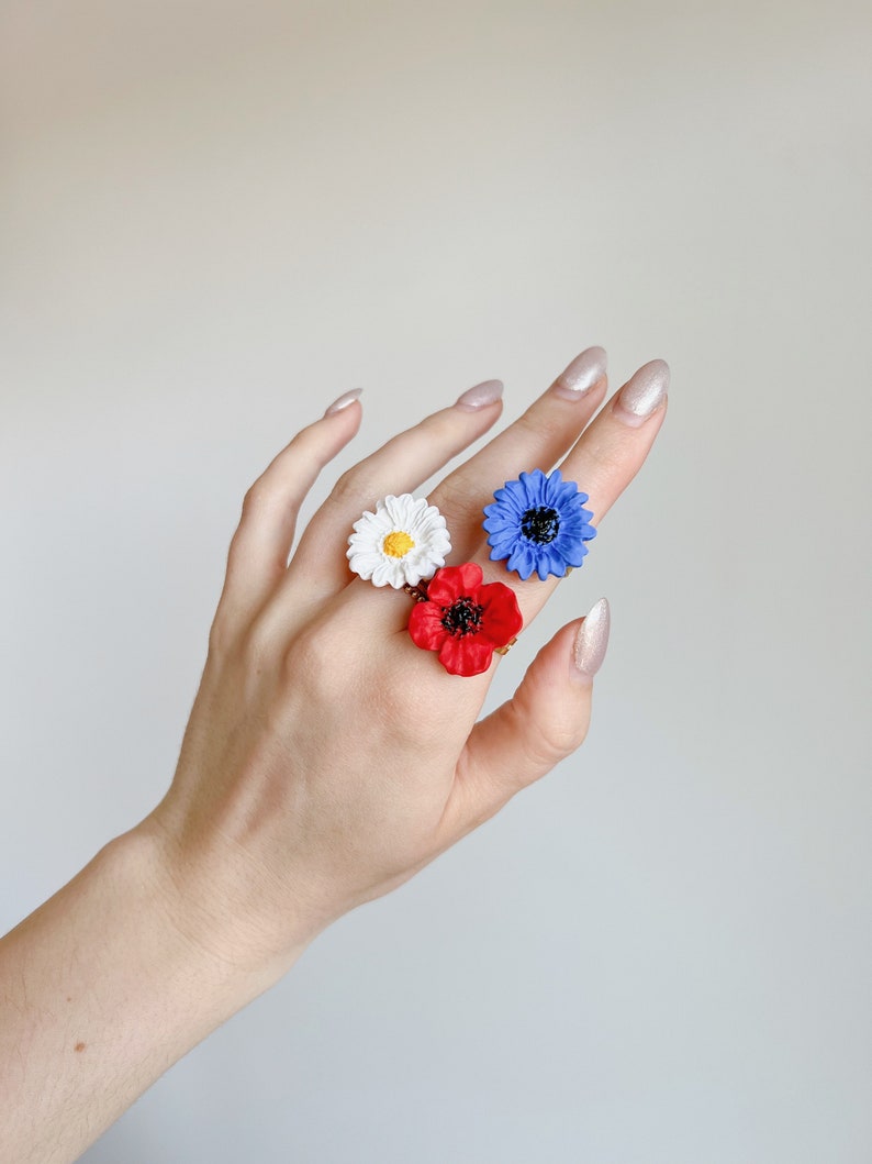 Wildflower 3 ring set. Polymer clay ring. Clay jewelry. Daisy ring. iebis. Bridesmaid gift. Best friend gift. Mom gift. Summer jewelry. image 6