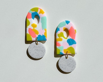 Colorful polymer clay earrings / Fun earrings / Unique gift for her / Statement earring / Funky earrings / Dangle arch earrings / iebis