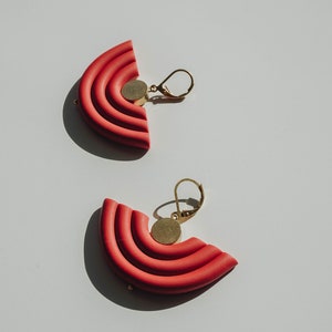 Terracotta u shape polymer clay statement earrings. Modern and minimal every day clay jewelry. Cute bohemian dangle / drop earrings. image 5