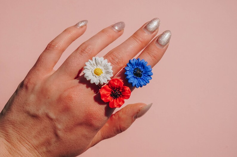 Wildflower 3 ring set. Polymer clay ring. Clay jewelry. Daisy ring. iebis. Bridesmaid gift. Best friend gift. Mom gift. Summer jewelry. image 7