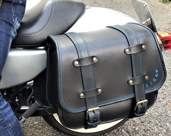 Mono bag Harley Davidson Sportster, Cod. MONO 134C11 4 mm recessed spring arrow mounting adherent to the bike without frames Made in Italy