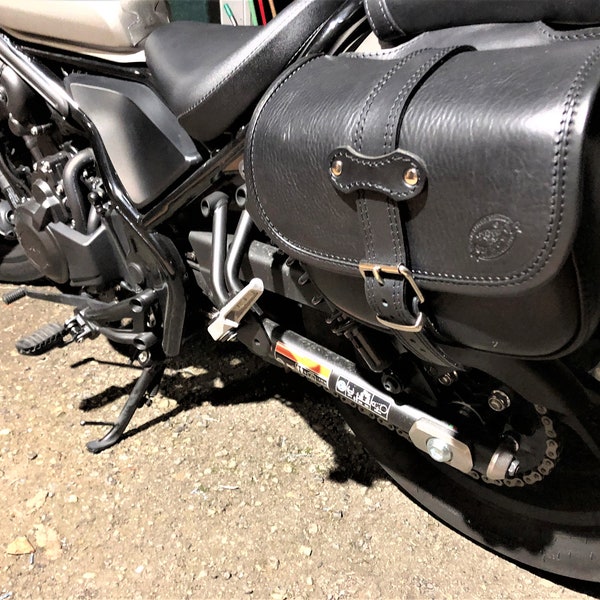 Satteltasche für Honda Rebel 500, „Bisaccia 122B“ Volanta-Leder, 4 mm dick. Handgefertigt in Italien