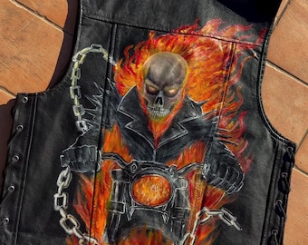 GILET IN PELLE DISEGNATI