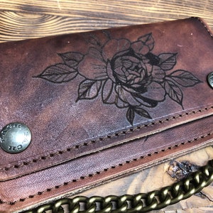 Antike braune Biker-Geldbörse mit Laserdesign, handgefertigt, Made in Italy
