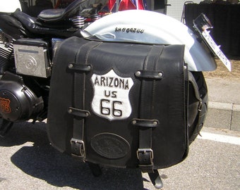 Cod. Mono 135N / Mod. FUEGO ARIZONA - Liters. 45 4 mm leather bag for custom motorcycles Softail frame models Made in Italy