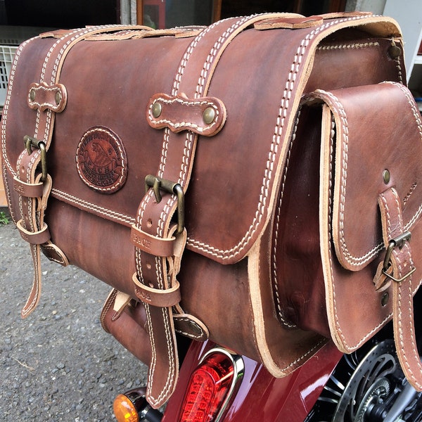 Code TRIKE 005B / Mod. EL PASO Antique brown - Liters. 40,50,65 Leather travel bag 4/5 mm. for luggage racks of your motorcycle Made in Italy