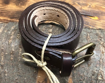 4 mm leather belt. dark brown color, hand-dyed vegetable tanned leather 4 mm thick, Handmade Made in Italy
