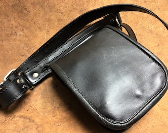 Adjustable leather pouch with buckle belt and zipped pockets, handmade Made in Italy