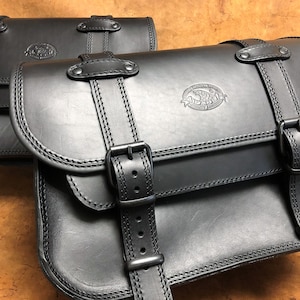 Code MONO 101D / Mod. COWBOY RIGID right | Height 30 cm. | 3/4 leather cover 4 mm. rear in internal steel Made in Italy