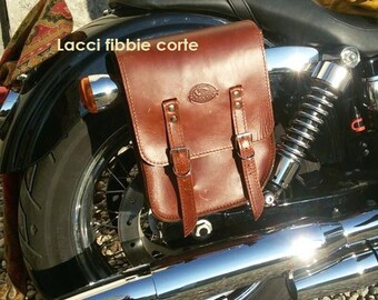 DYNA custom harely motorcycle side bag, "Mod. Choppers 010" Vegetable tanned leather 4 mm thick. customizable Made in Italy