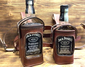 Leather bottle holder for Jack Daniel's, antique brown and black, handmade Made in Italy
