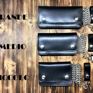 Personalized Biker Chain Wallet, Distressed Leather Motorcycle Wallet With  Vintage Look and Minimalist Design, 3.9 X 3.9. Ideal for Riders -   Finland