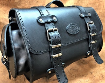 Cod. TRIKE 005 / Mod. EL PASO - 40,50,65 litres Travel bag in 4/5 mm leather for the rear rack of your motorbike Made in Italy