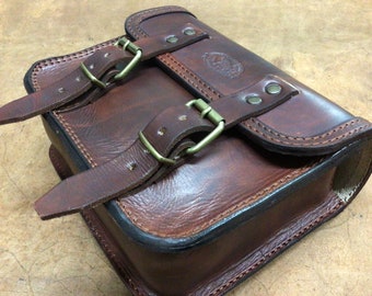 Leather bag Ducati Scrambler ICON, Triumph, "Cafè Racer 102" Cm. 21x26x11, steel complete rear part, Since 1987 Made in Italy