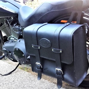 Cod. MONO 146 / Mod. SANTOS Leather 4 mm. steel complete at the back for fixing frame maximum rigidity very comfortable Made in Italy