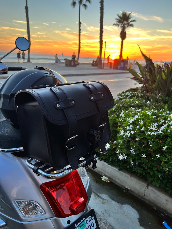 Cod. TRIKE 020 / 3.5-4 Mm Leather Travel Bag for the Rear Rack of