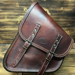 SOFTAIL Side Bag Custom Motorcycle Harley Softail, &quot;Mod. Choppers 002C&quot; Leather 4 mm. Drum dyed vegetable tanned leather Made in Italy