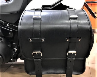 Cod. MONO 165B / Mod. FELICIANO BIS - Harley custom leather mono bag Handmade Made in Italy