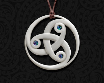 Maori Art Bone Carving, Triple Koru Necklace, Leadership Symbol, Family Unity