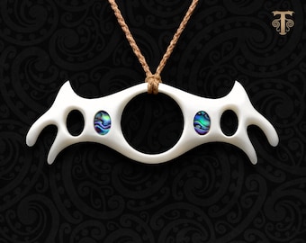 Talla de hueso de arte maorí, collar guardián Pekapeka, símbolo de liderazgo, arte rupestre Taonga