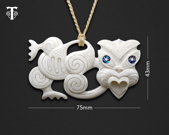 Maori Hei Tiki Necklace New Zealand Taonga Bone Carving Pendant