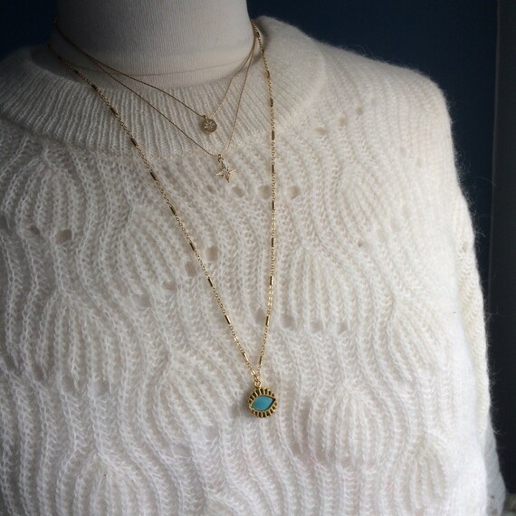 mother of pearl crescent moon pendant