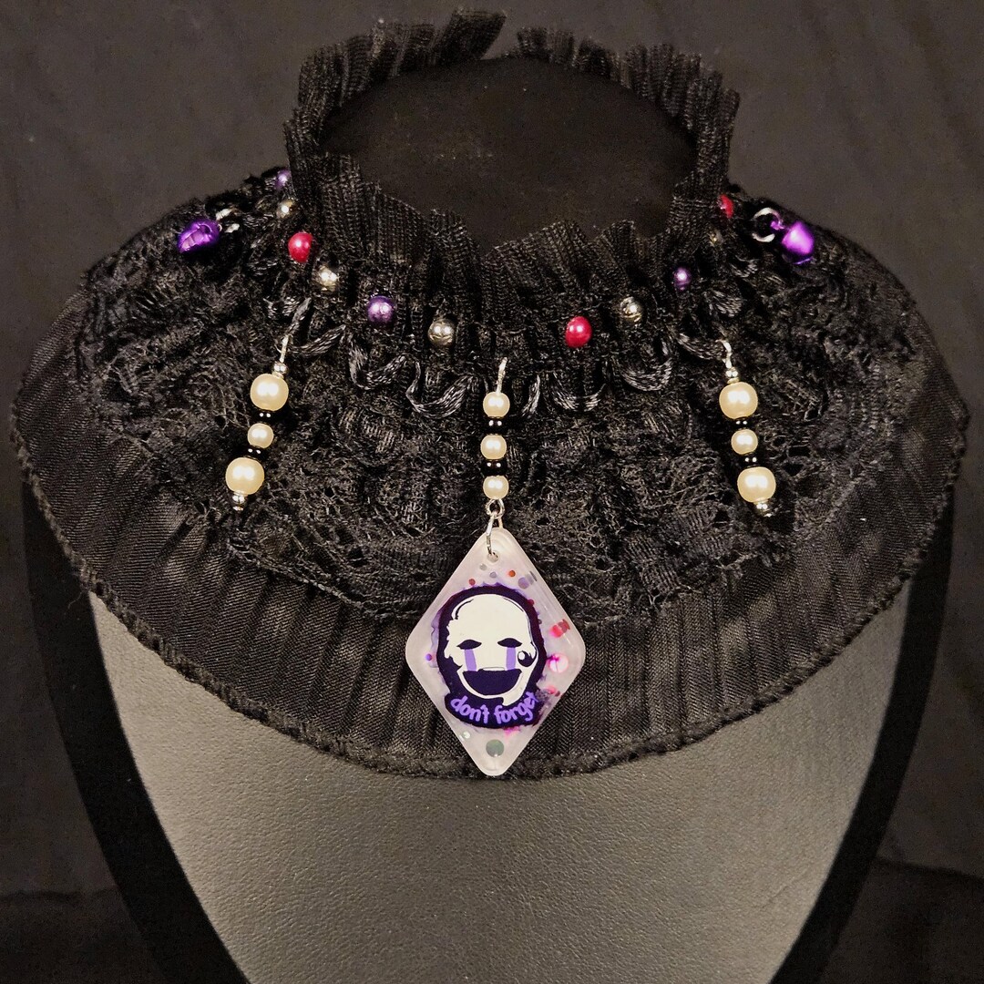 Lace Puppet FNAF Puppet Reminder Pendant & Black Victorian Lace Choker: