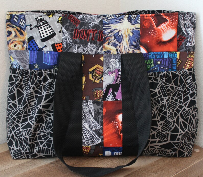 Who Tote Large Dr