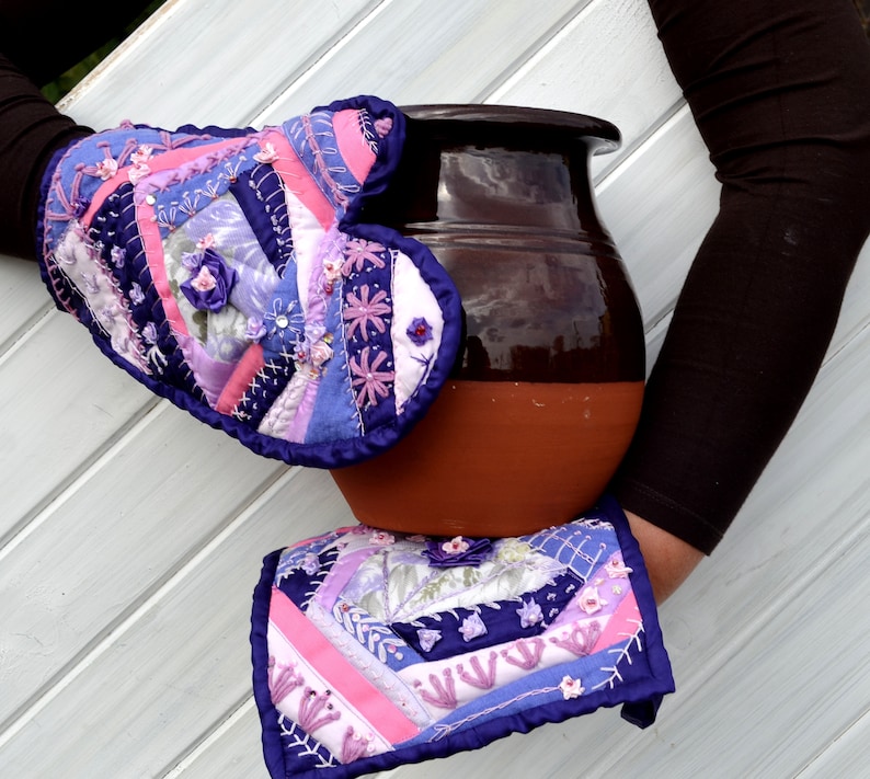 Handmade Quilted Oven Mitts and Potholder Hot Pad Set Etsy