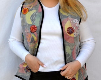Gilet patchwork ricamato primaverile: gilet in cotone trapuntato colorato in stile boho