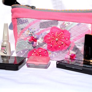 Large vanity makeup organizer pouch bag for women  Pink crazy quilted patchwork travel vanity toiletry case bag with zipper in Boho style