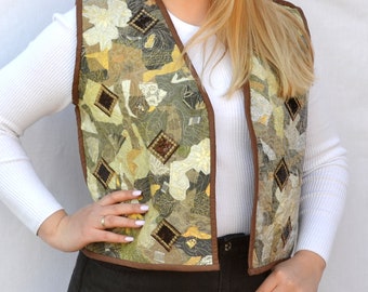 Gilet trapuntato largo verde-marrone, ricamato, senza maniche, in cotone per tutte le stagioni, da donna