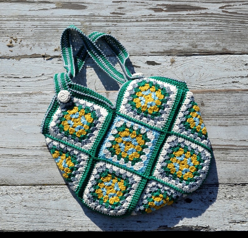 Cute green white yellow granny square crochet shoulder tote handbag for women in Boho style image 2